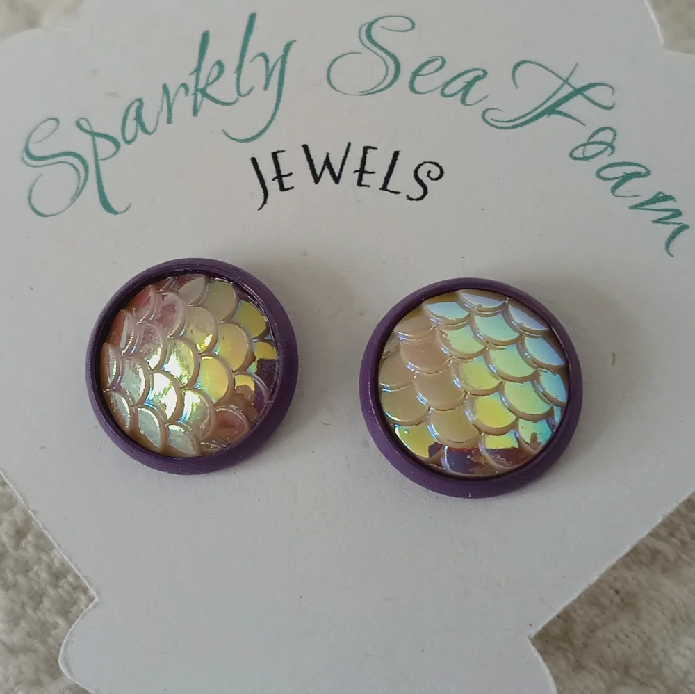 Mermaid Stud Earrings Druzy Geode Sparkly Purple Black Whimsigoth Raw Iridescent - Picture 3 of 7